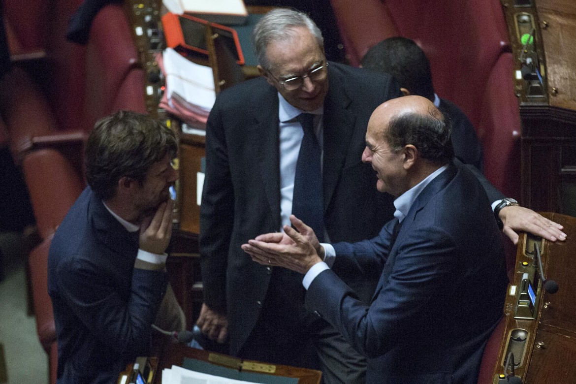 Bersani: «Ma Renzi vuole l’unità del Pd?»