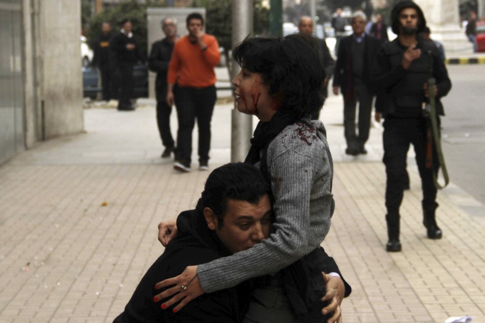 Egitto, attivista uccisa mentre porta una rosa a Tahrir