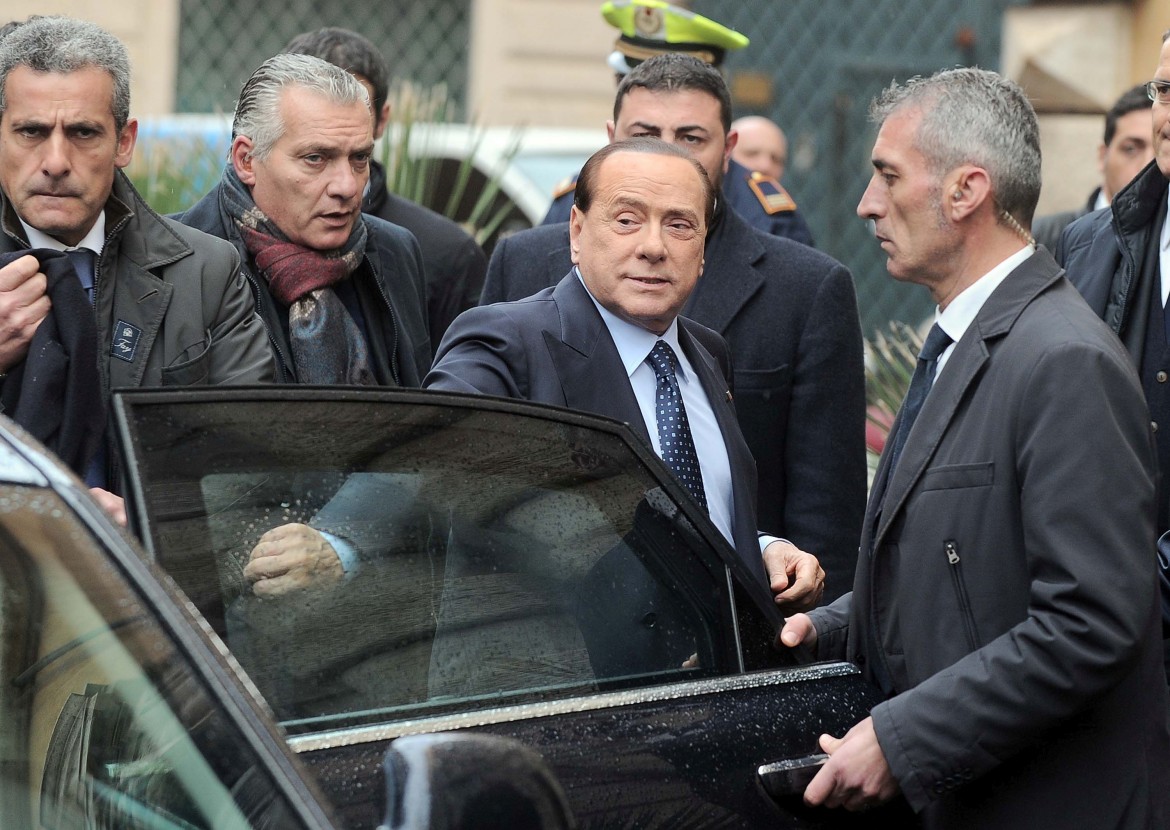 Sì del giudice allo sconto di pena, Berlusconi torna libero l’8 marzo