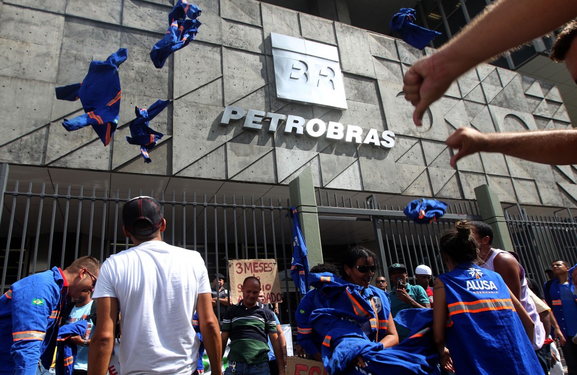 Scandalo Petrobras, Dilma al contrattacco
