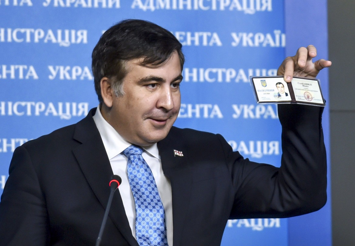 Saakashvili: «Torno per le elezioni»