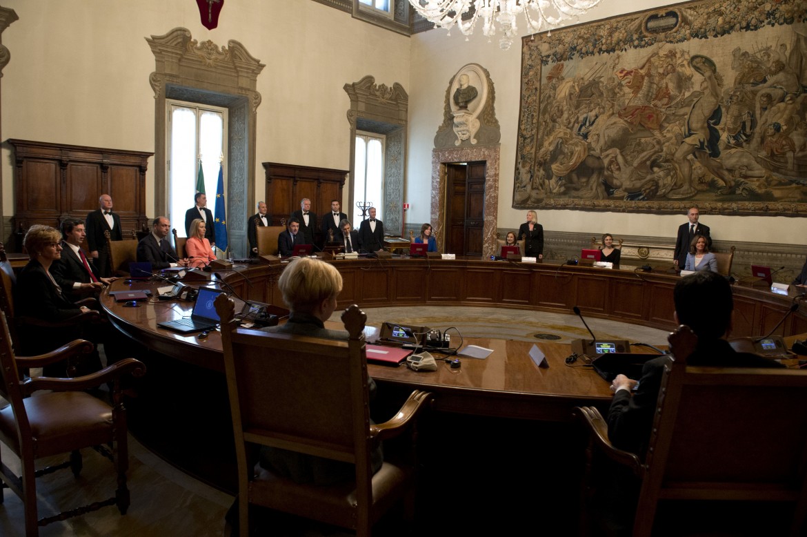 Promemoria per Renzi, Boldrini contro i decreti. Come Napolitano