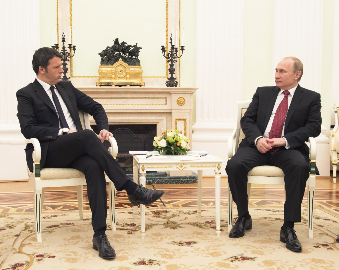Tra Putin e Renzi, un caminetto di guerra