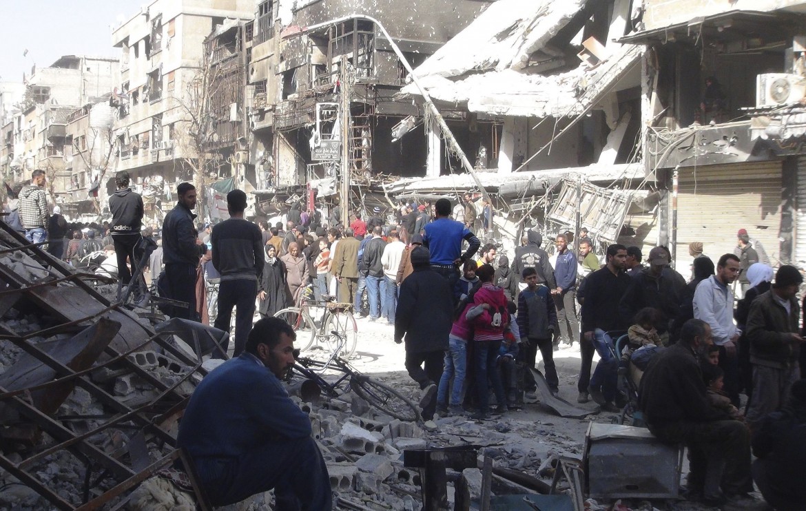 «La falsa neutralità di Hamas e Olp ha trascinato Yarmouk nel conflitto»