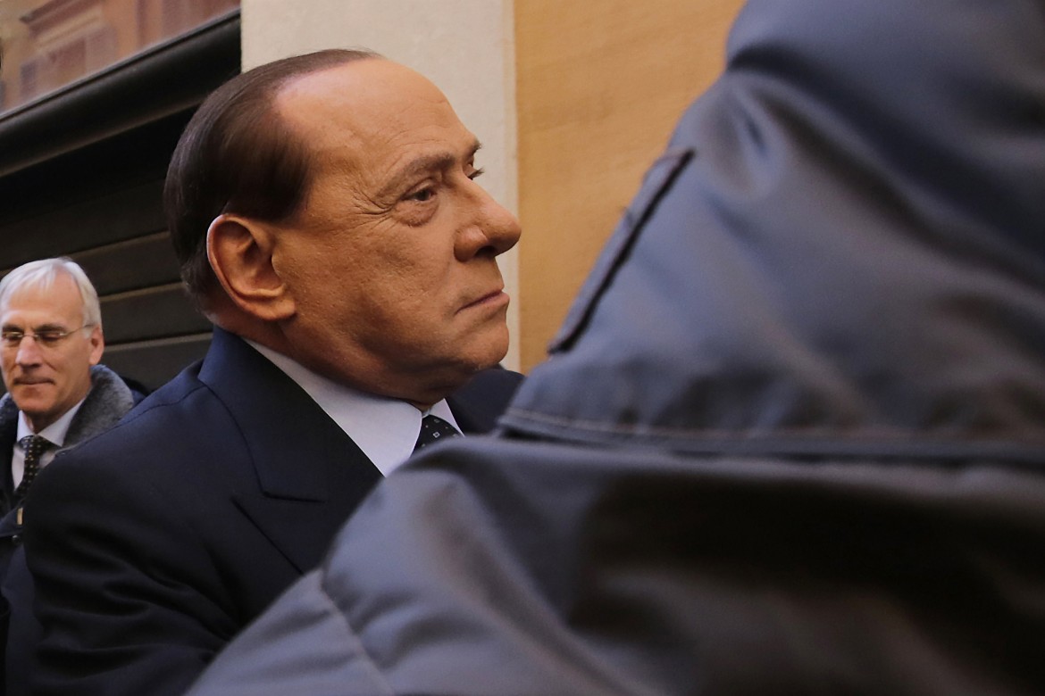 Regionali, Berlusconi si prepara al cappotto