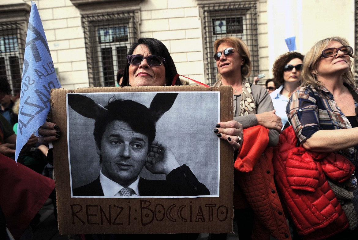 Scuola, il paese ha sfiduciato il governo Renzi