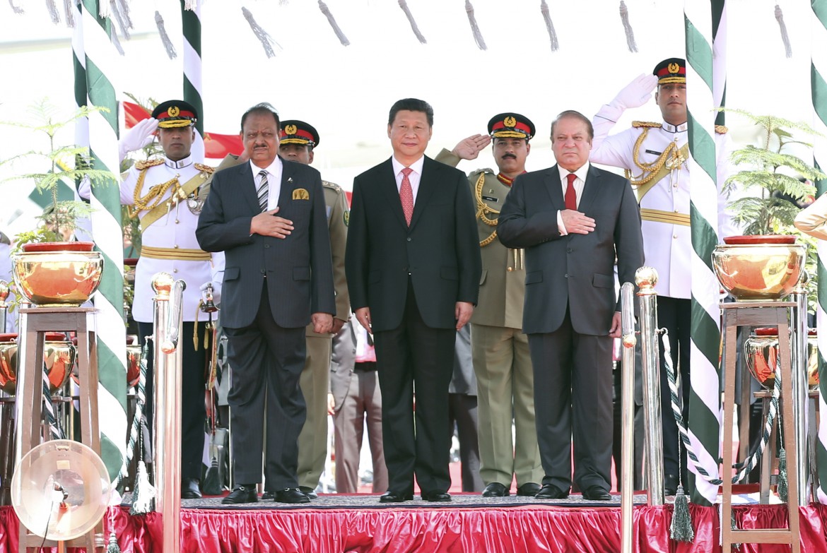 Cina e Pakistan, 46 miliardi per il corridoio economico