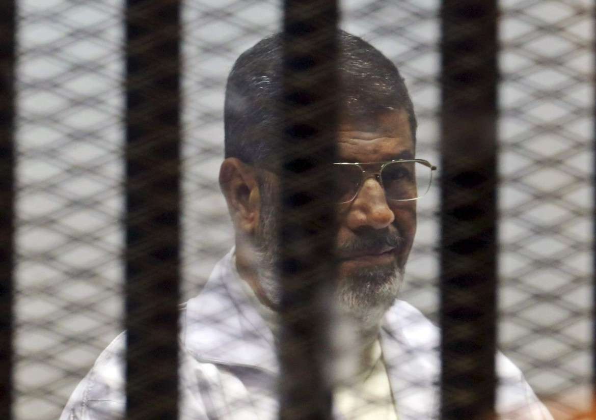 Egitto, condanna di 20 anni per Morsi