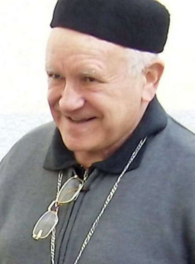 Il vescovo di Tripoli: «Guerra inutile, è povera gente»