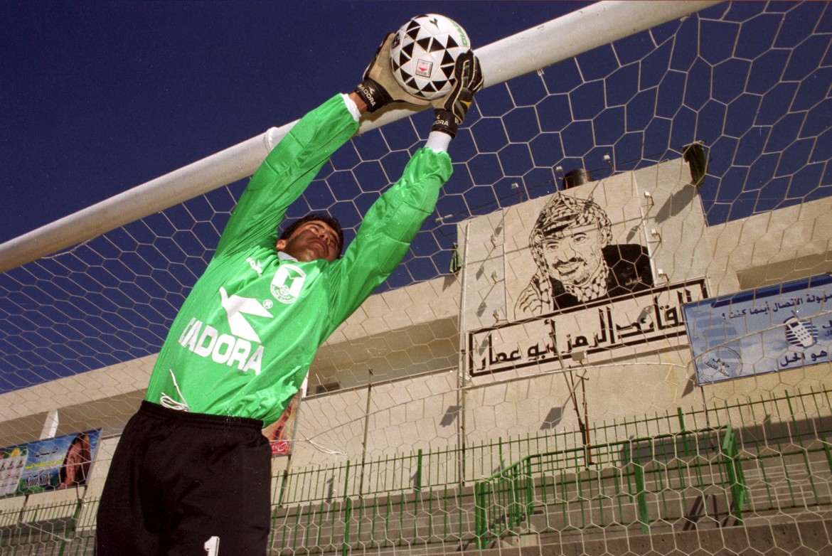 Gaza e Cisgiordania su un campo di calcio