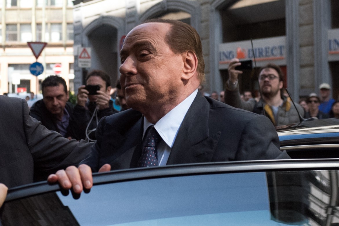 Berlusconi-Chi. Il ritorno patinato