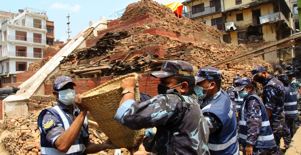 Altra scossa, Nepal senza tregua