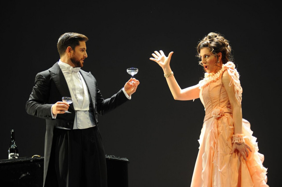 La scandalosa Traviata diventa un Singspiel