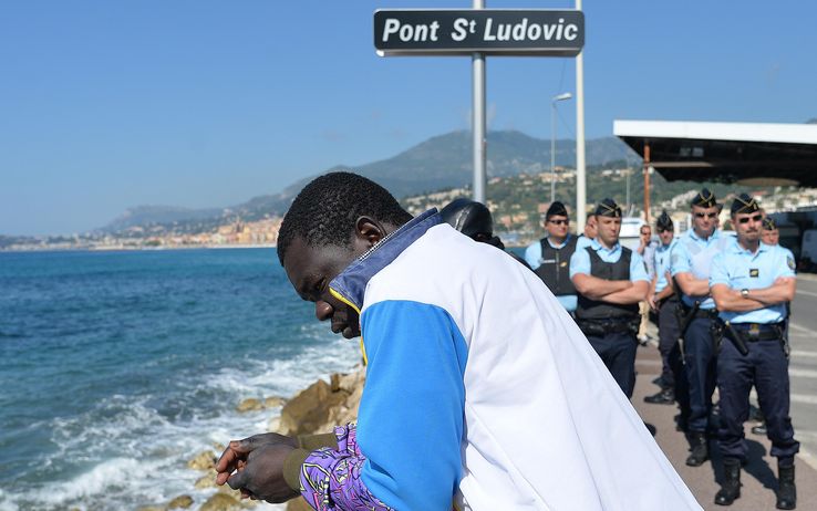 Check Point San Luigi, dove si scambiano i profughi