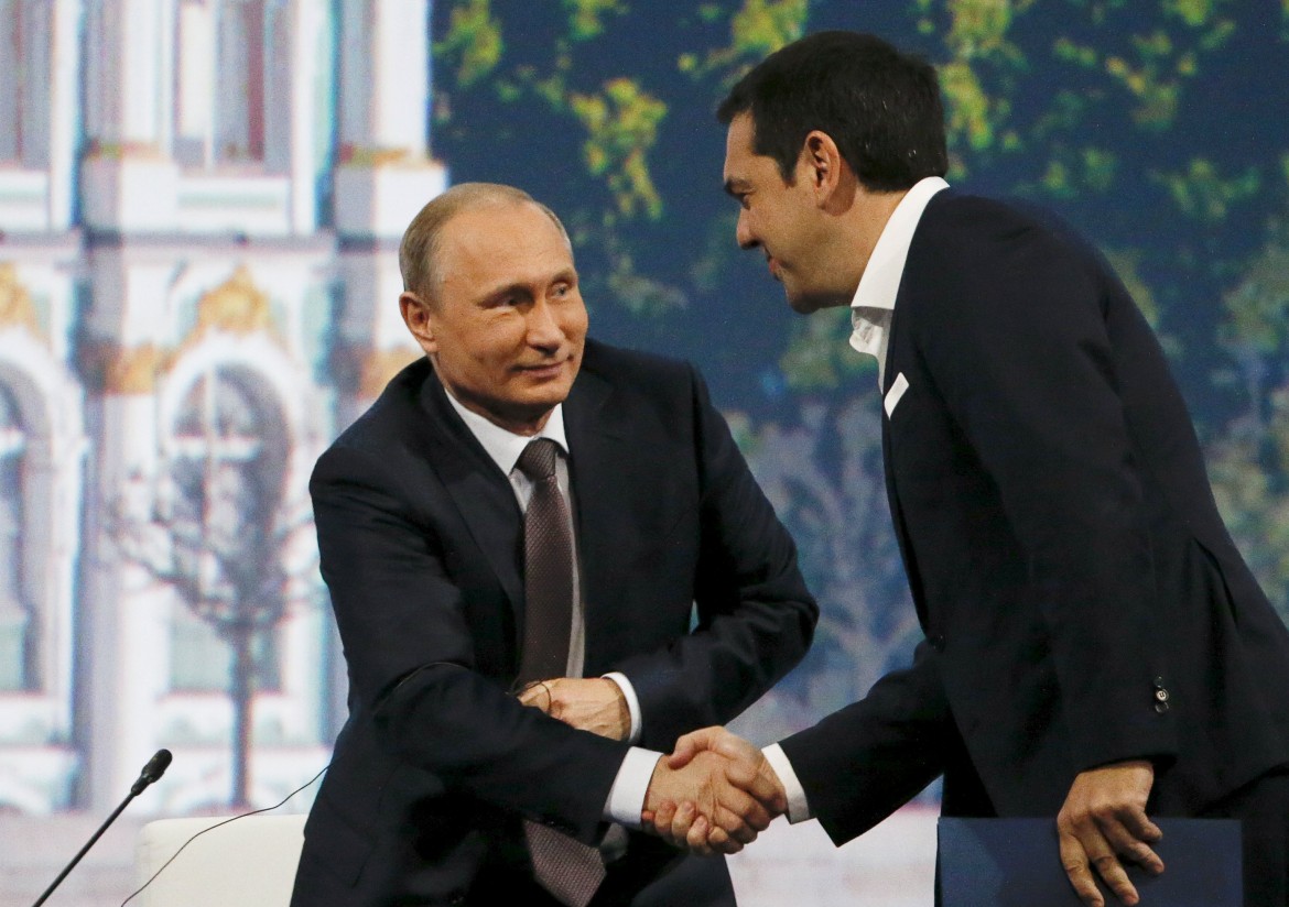 Mosca: «Pronti ad aiuti economici se Atene lo chiede»
