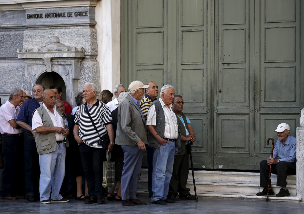 I greci in Italia: «Ci hanno umiliati, è ora di dire basta»