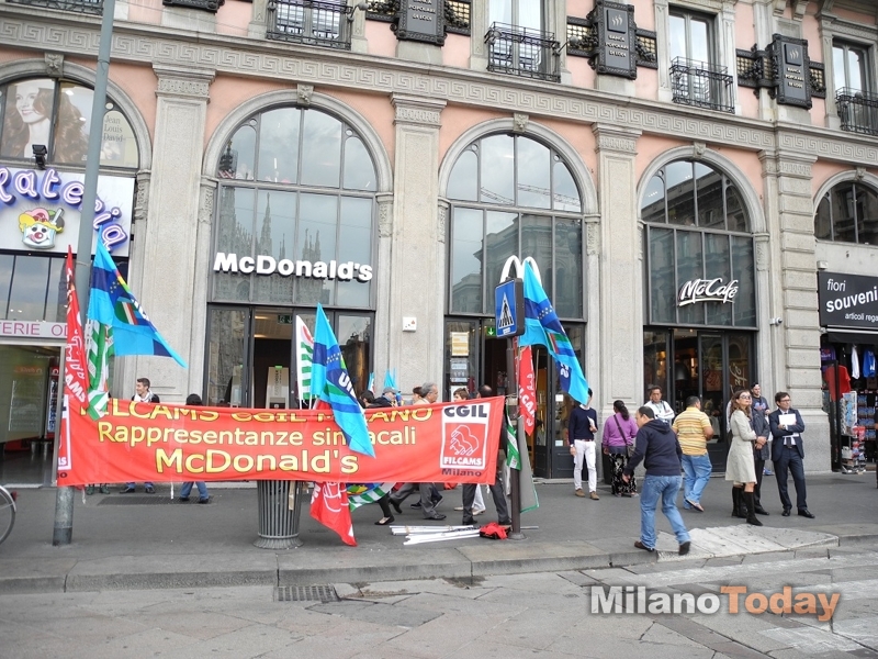 Cgil: «McDonald’s licenzia e intanto usa i voucher»