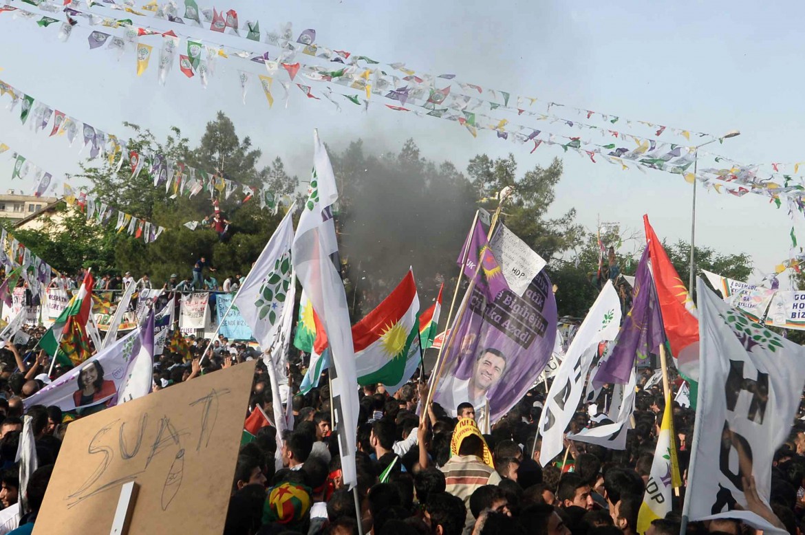 Demirtas  indagato per «aver armato gli attivisti kurdi»