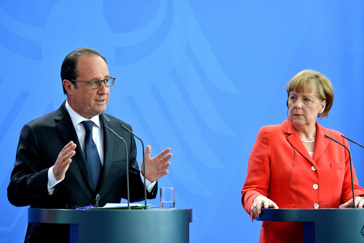 Merkel e Hollande: asilo comune nella Ue