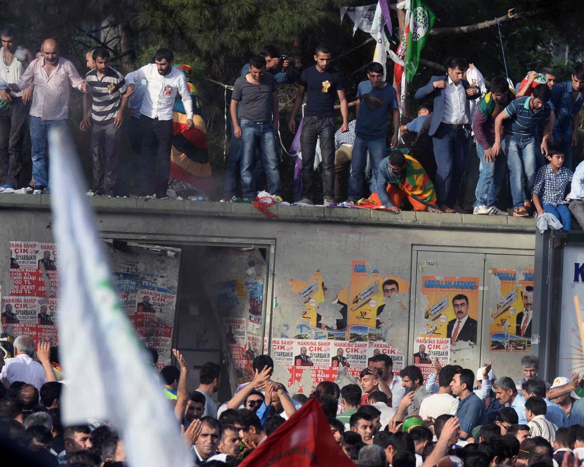 La sinistra filo kurda entra nel governo di Ankara