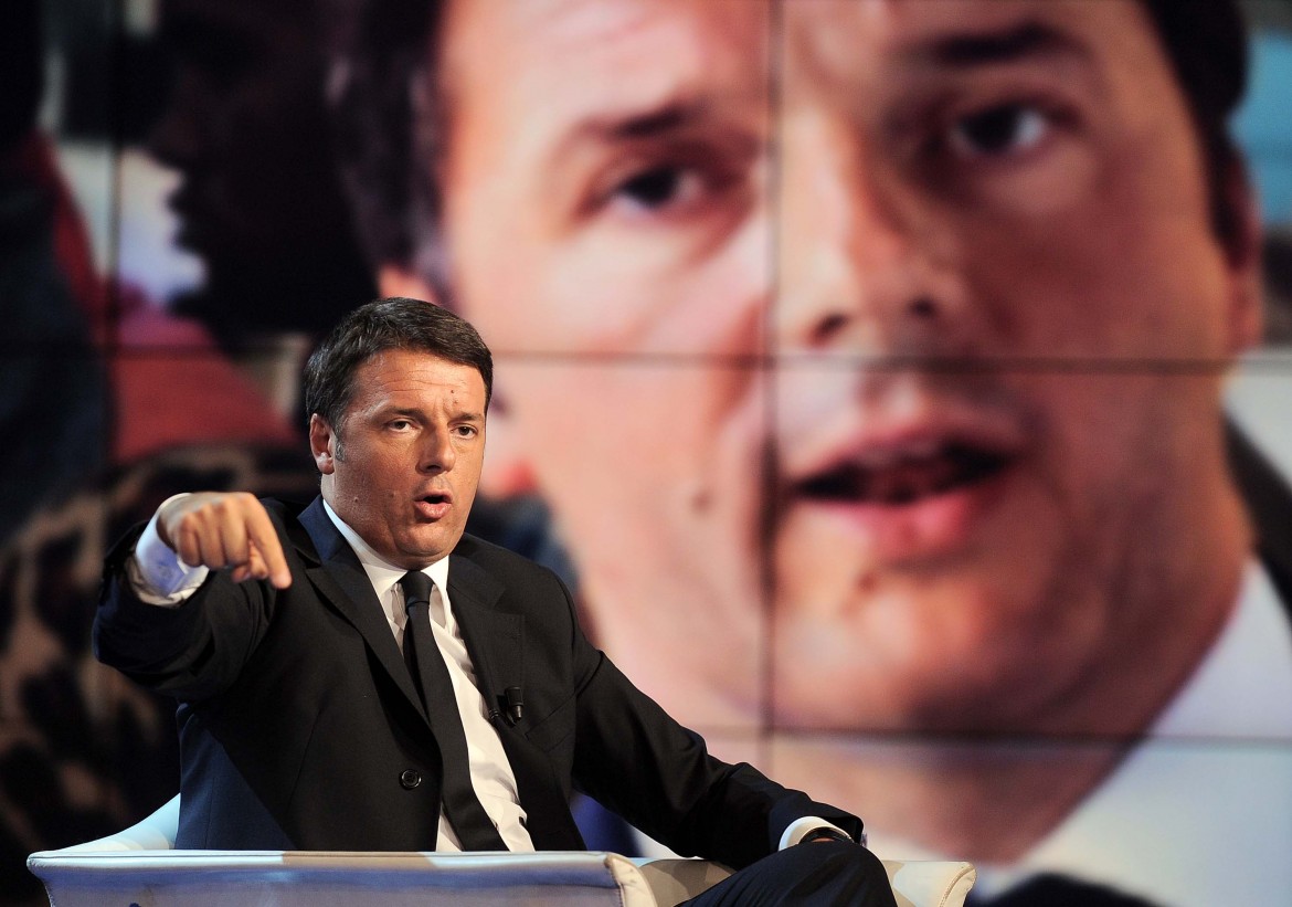 La crociata di Renzi contro il reddito di cittadinanza