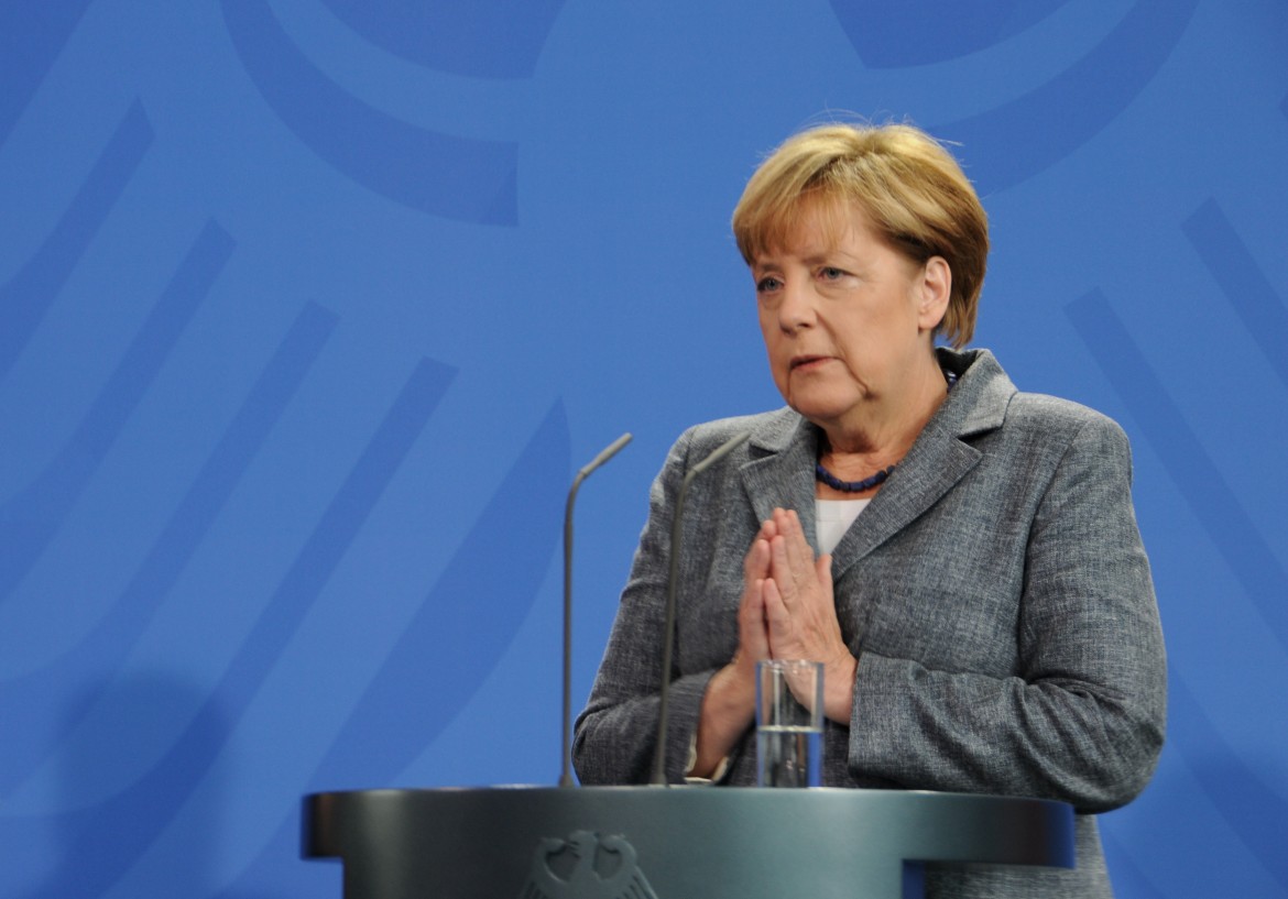 Fuoco amico della Cdu su Merkel: «Il partito è contrario alle frontiere aperte»
