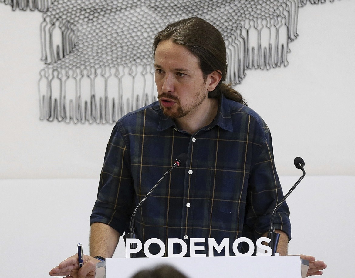 Voto a dicembre, Podemos centrista