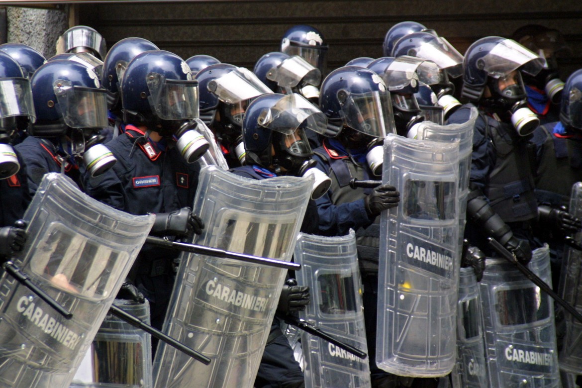 Forze di polizia, in Italia abbondano. Spese e personale sopra la media europea