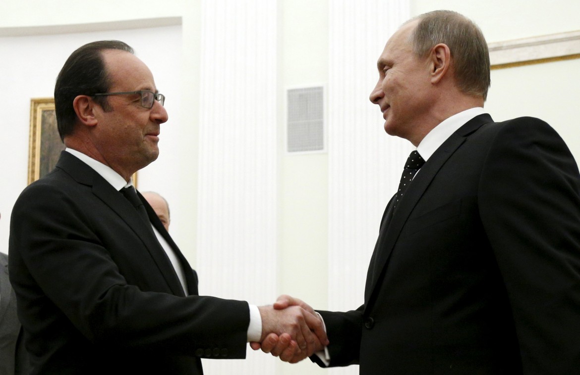 Al via l’asse Parigi-Mosca contro l’Isis