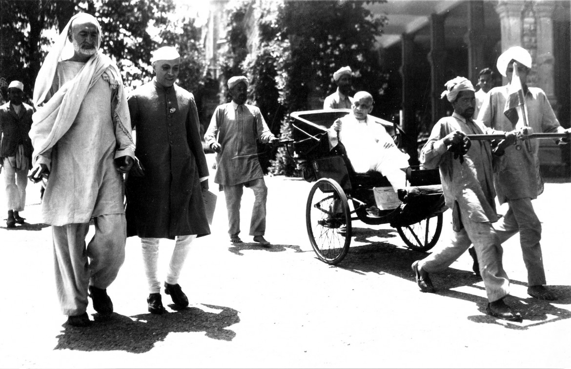 Abdul_Ghafar_Khan,_Nehru,_and_Sardar_Patel_1946