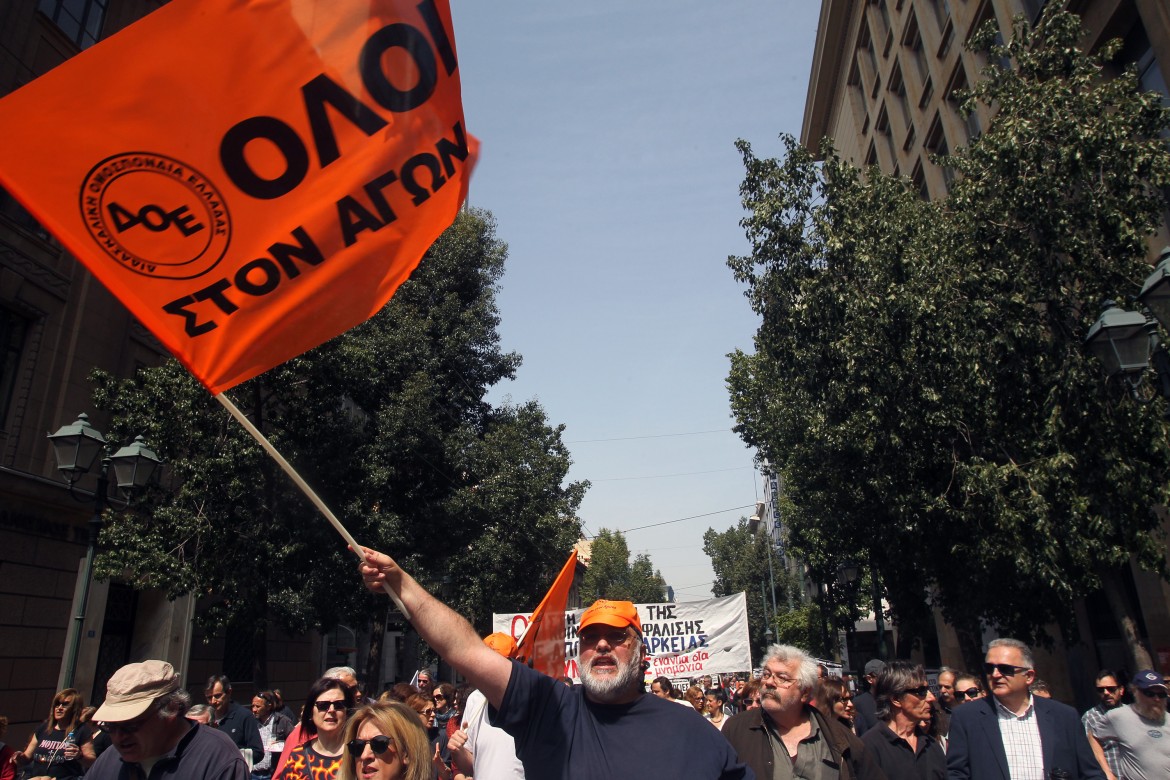 Atene ai ferri corti con l’Fmi, i creditori battono cassa