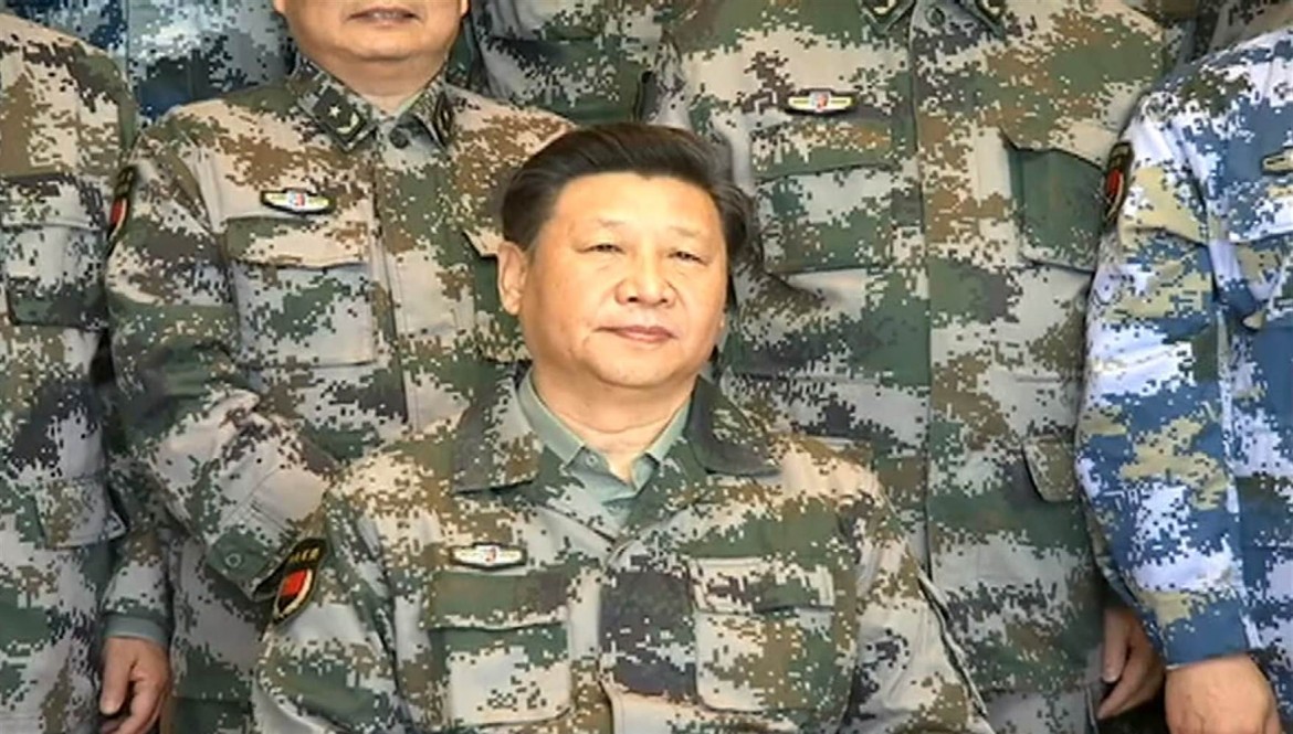 Il «comandante in capo» Xi: «Meno censura sui social». E viene oscurato