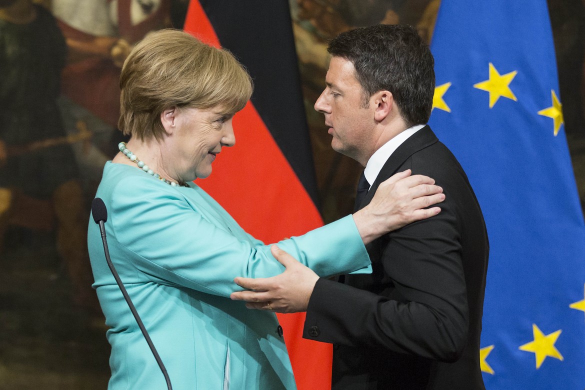Renzi e Merkel: “L’Austria sbaglia”. Poi applaudono la Turchia