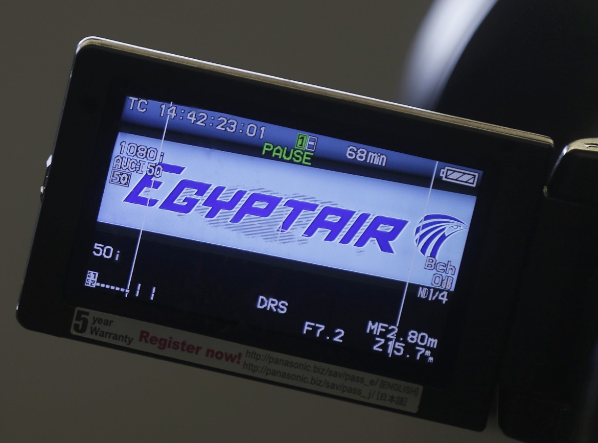 Airbus precipita sulla fragile stabilità del Cairo