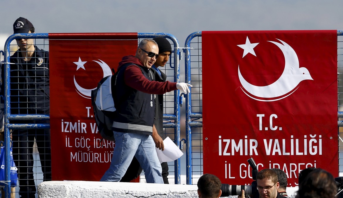 L’Autorità greca sui rifugiati fa tremare accordo Ue: «Turchia paese non sicuro»