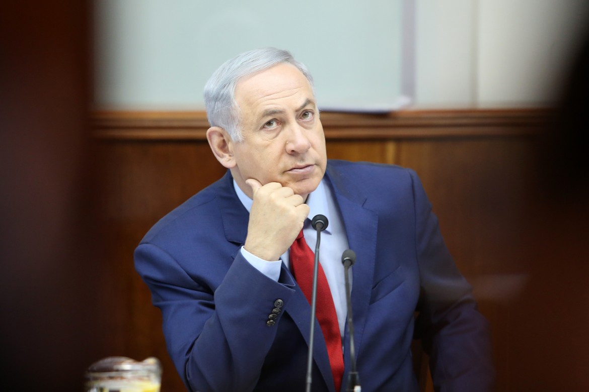 Netanyahu nega tutto ma rischia l’incriminazione