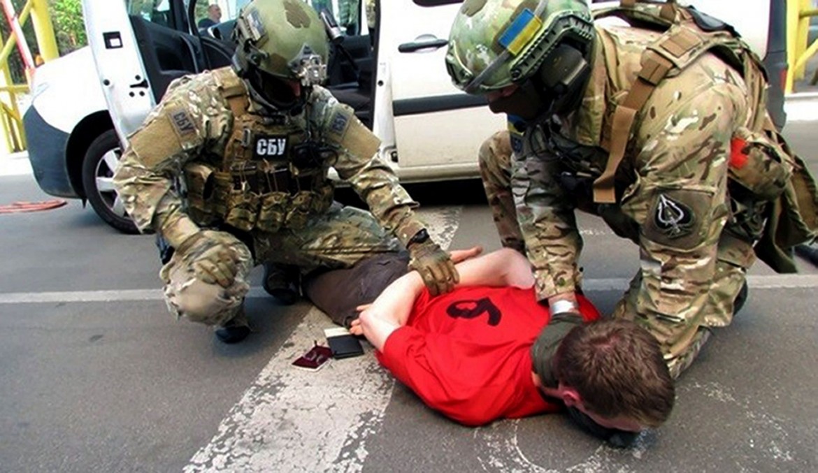 Tritolo e armi, arrestato francese di estrema destra in Ucraina