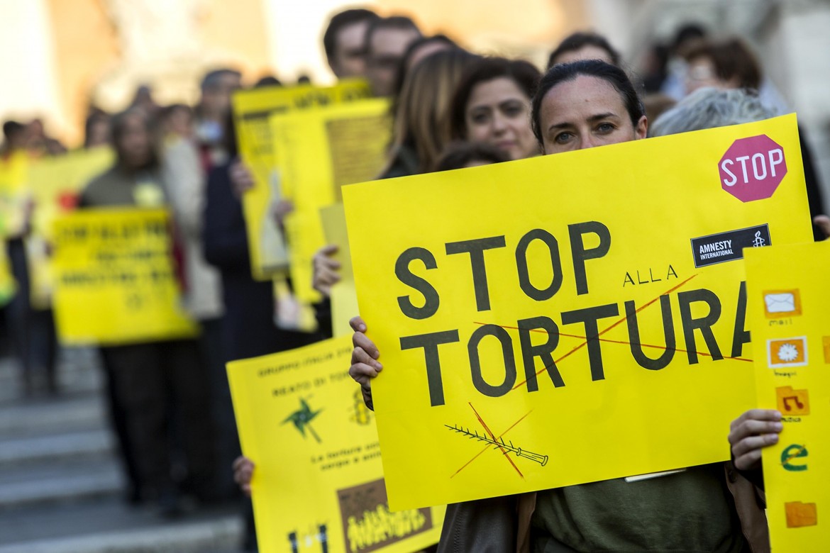 Tortura, si ricomincia dalla «mediazione» con le forze dell’ordine