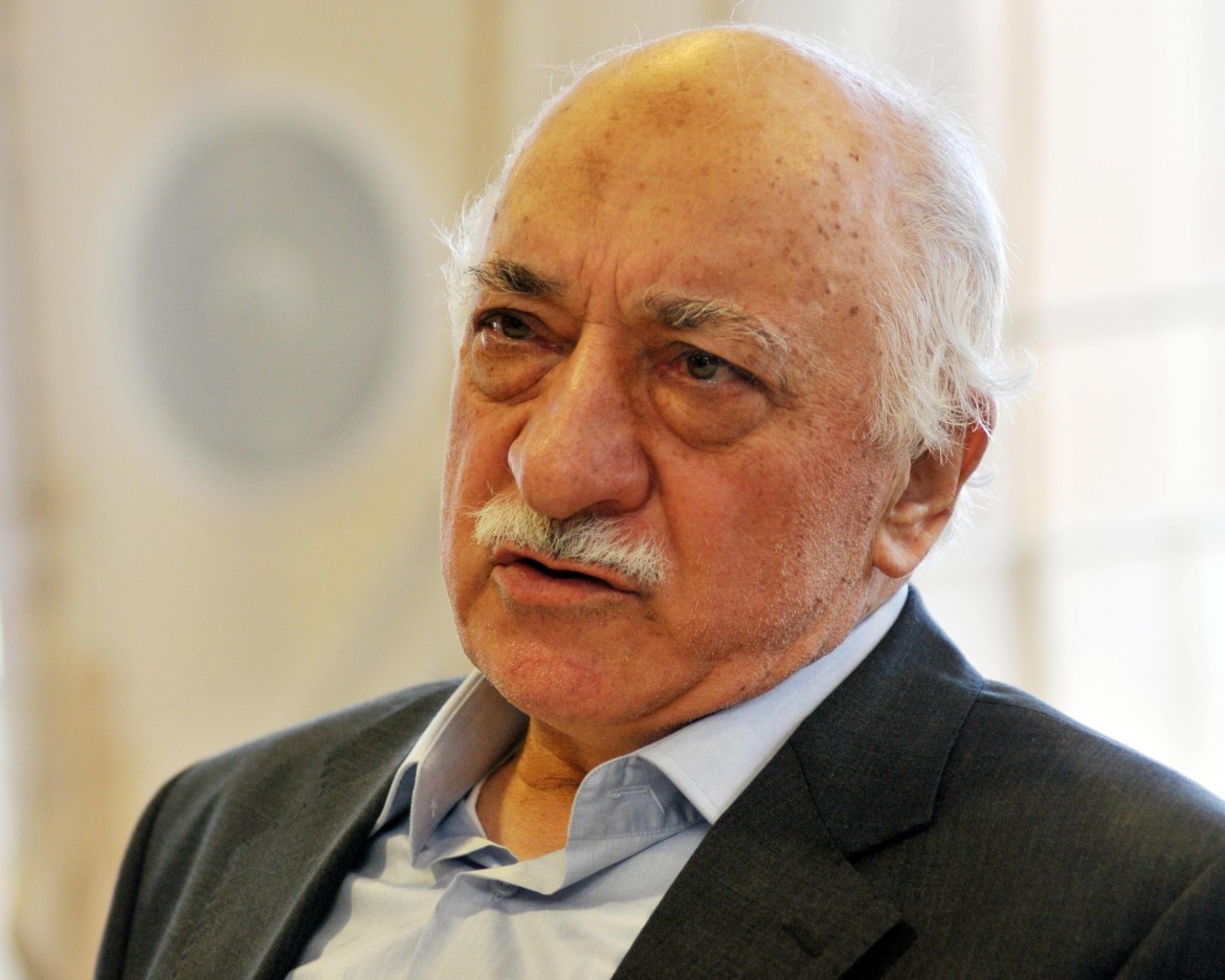 Ex direttore Cia:  «Quindici milioni per rapire Gülen»