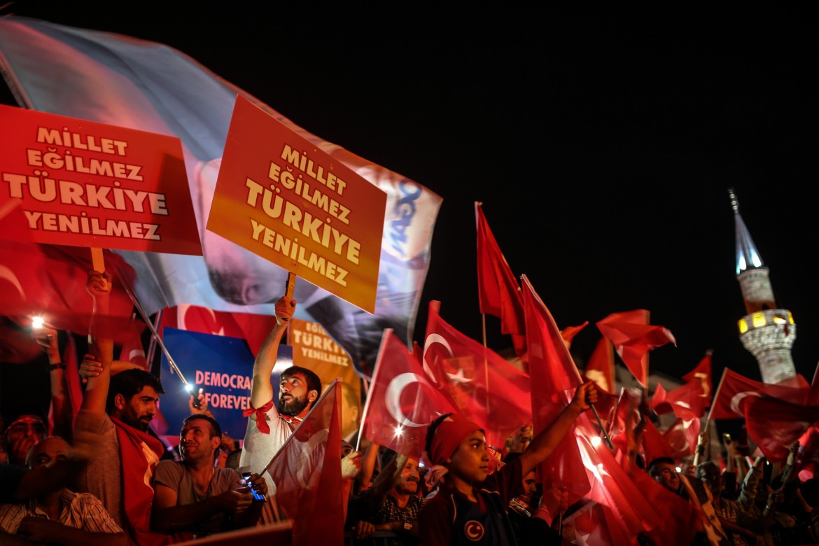 Il calvario dei giornalisti turchi