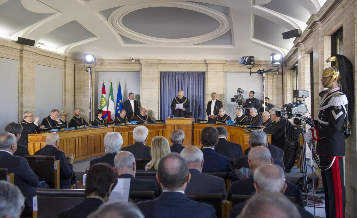Italicum alla Corte, assist a Renzi