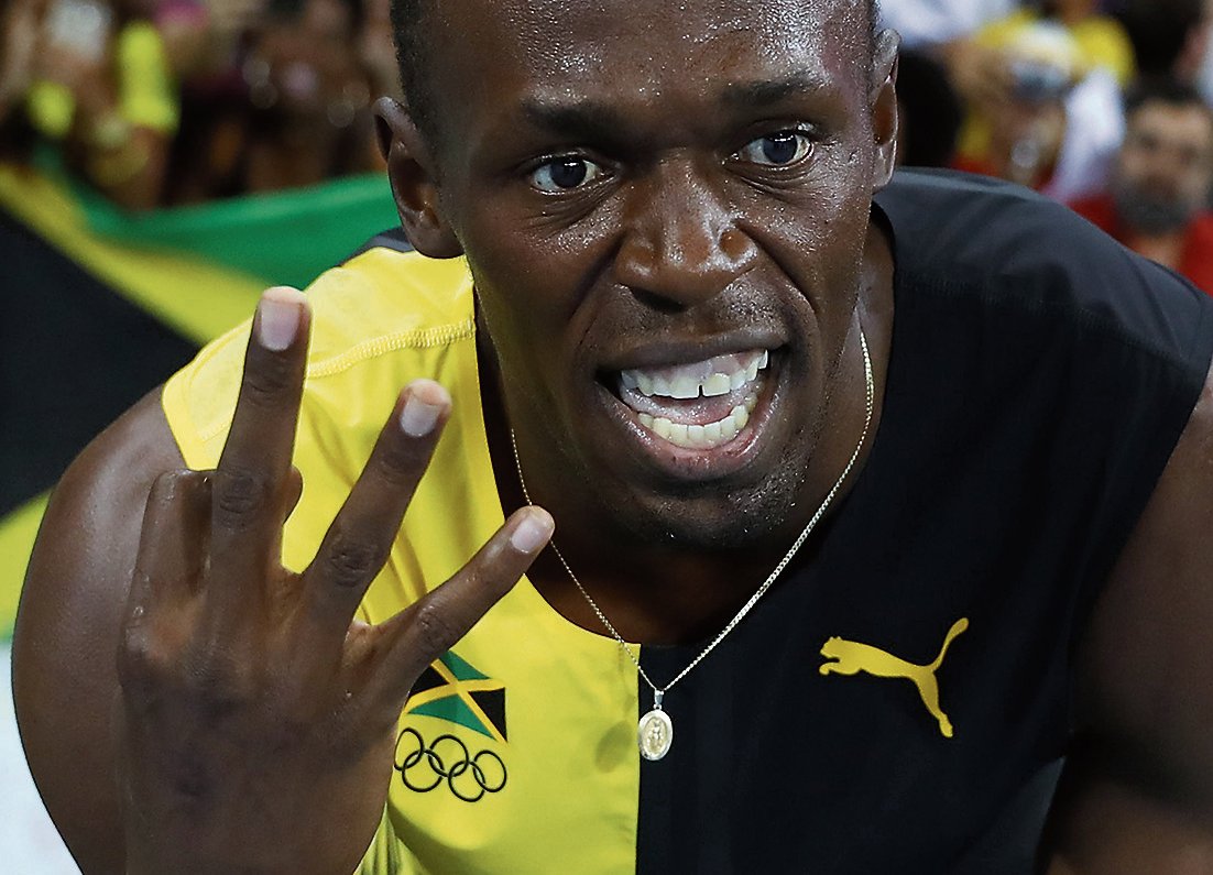 2016 Rio Olympics - Athletics - Final - Men's 4 x 100m Relay Final - Olympic Stadium - Rio de Janeiro, Brazil - 19/08/2016. Usain Bolt (JAM) of Jamaica celebrates winning the Jamaican team's gold medal. REUTERS/Kai Pfaffenbach TPX IMAGES OF THE DAY FOR EDITORIAL USE ONLY. NOT FOR SALE FOR MARKETING OR ADVERTISING CAMPAIGNS.