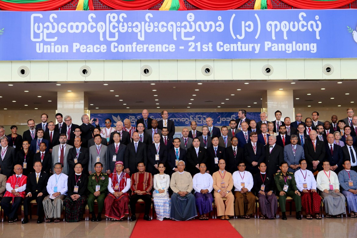 Myanmar, il governo centrale incontra le minoranze