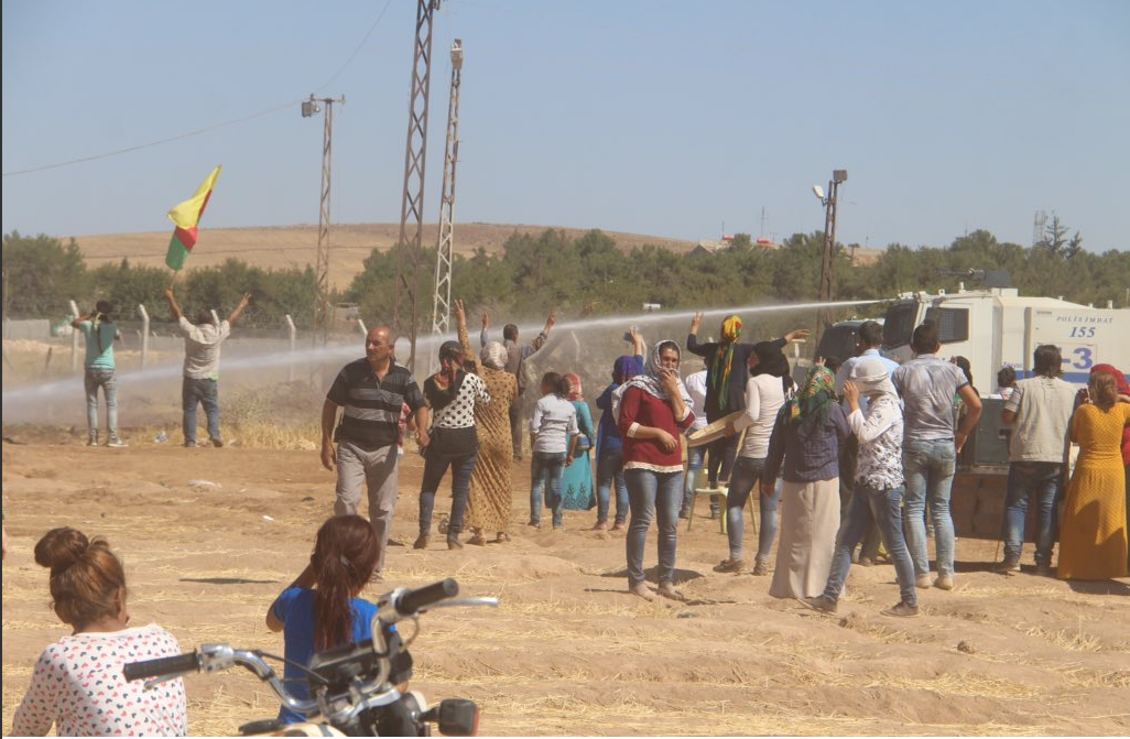 Ankara spara: due morti a Kobane