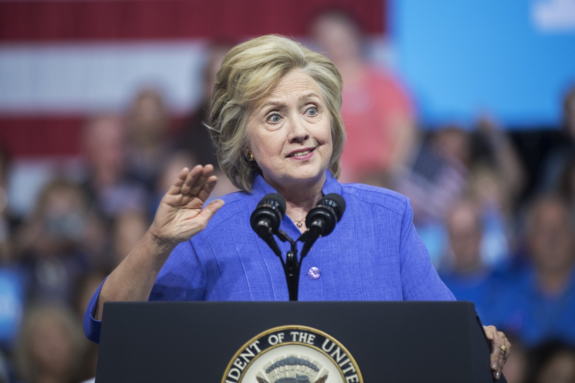 Hillary Clinton, incubo email