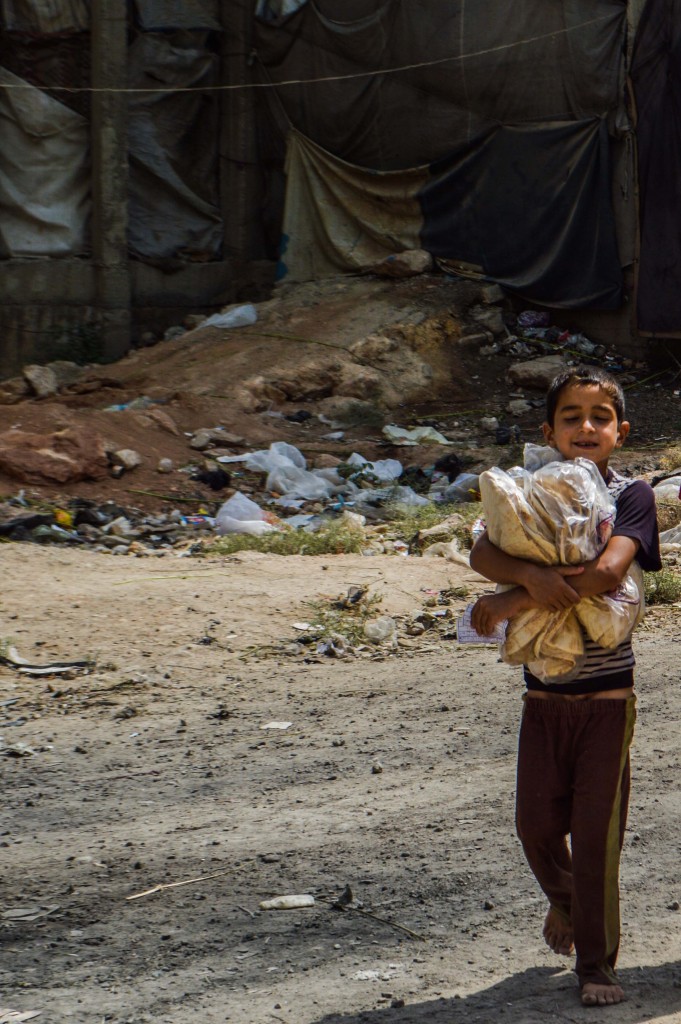 Aleppo, è strage di bambini: «Denutriti e vittime delle bombe»