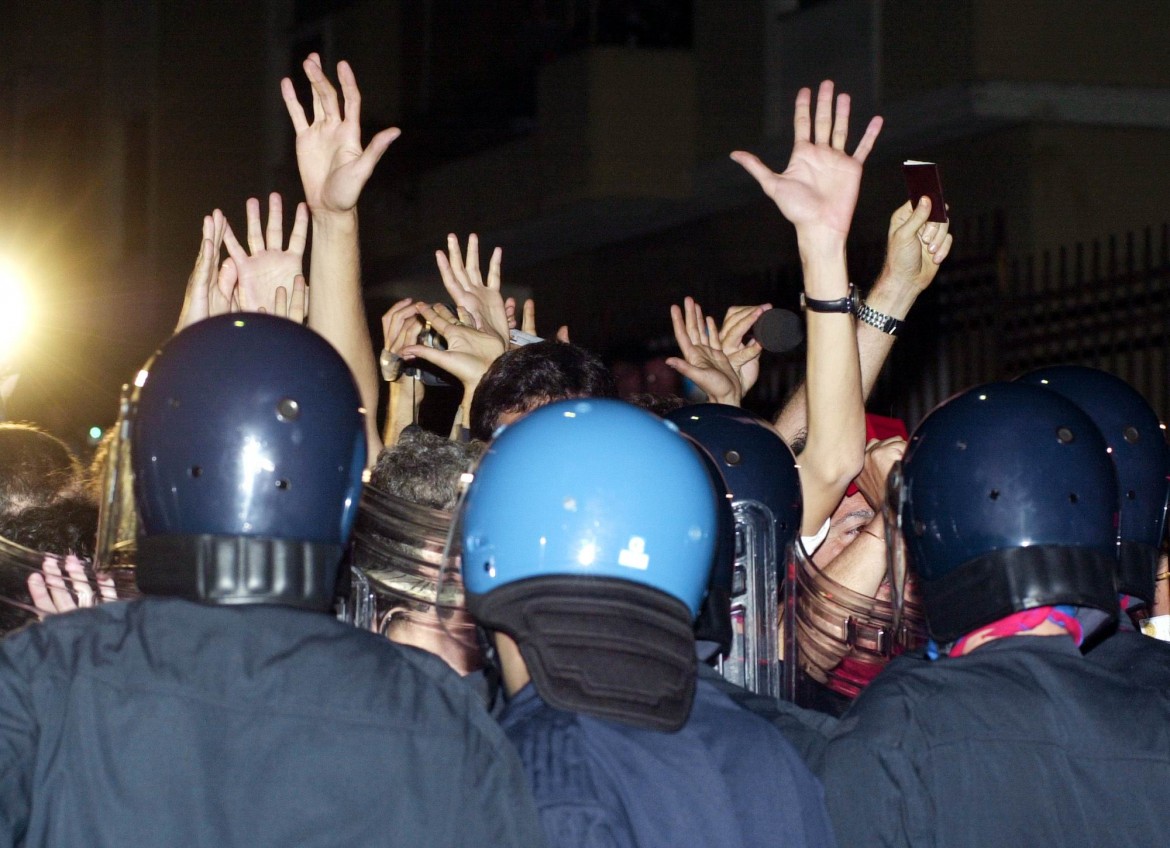 Violenze al G8 di Genova, lo Stato condannato a maxi risarcimento