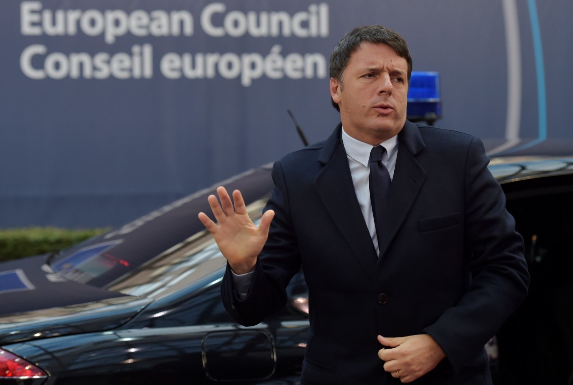 Manovra, Renzi contro Bruxelles ma Boeri lo attacca