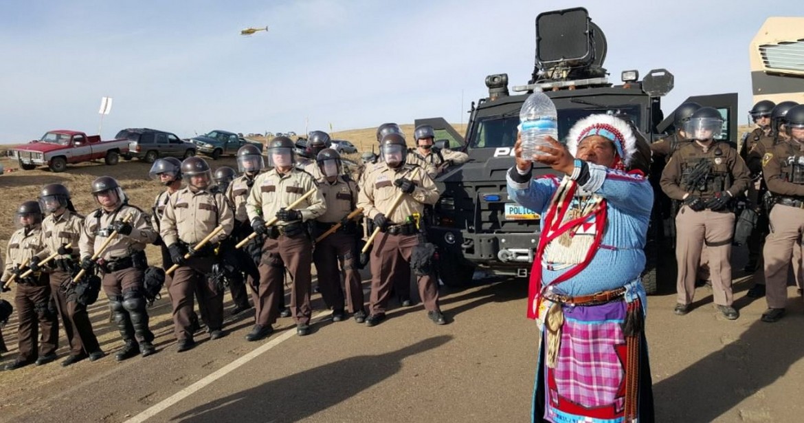 30 est2 dakota indiani protesta