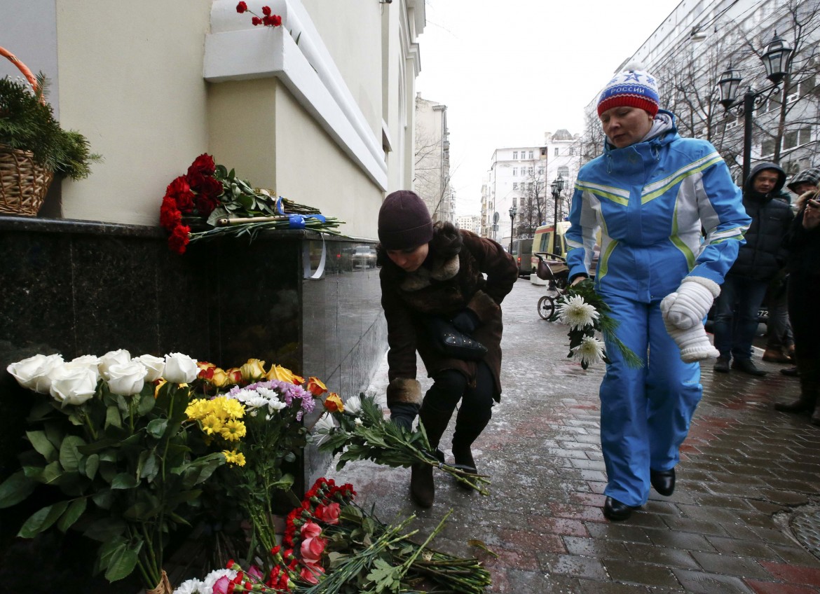 Aereo russo caduto, per Mosca «guasto o errore umano»